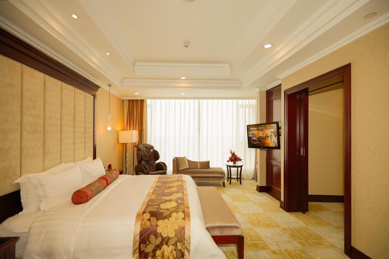 Soluxe Hotel Guangzhou - Overseas Buyers Registration Service&Canton Fair Free Shuttle Bus 15 Apr To 05 May Eksteriør bilde